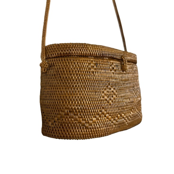 Handwoven Rattan Bag Purse Shoulder Crossbody Brown - Picture 3 of 16